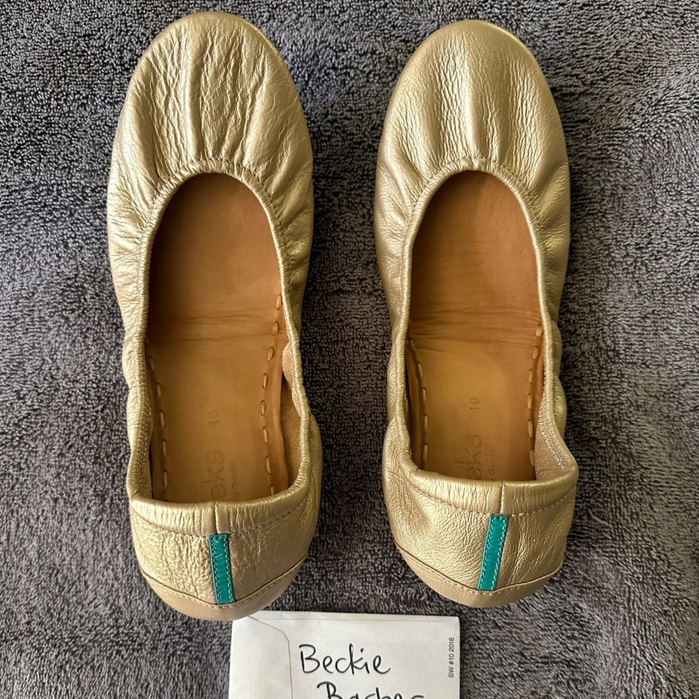 Tieks Limited Edition Champagne Gold size 10 EUC
